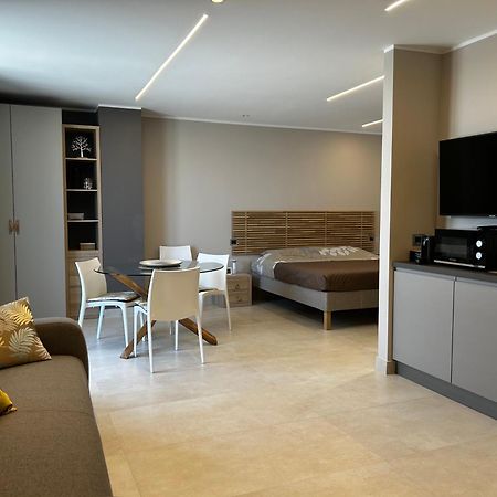 밀라노 R39 Attic With Terrace And Private Parking 아파트 외부 사진